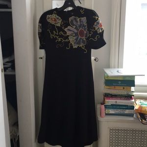 Tina short sleeve embroidery top dress
